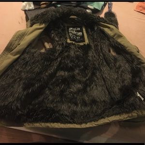 Men’s American eagle fuzzy jacket size XL